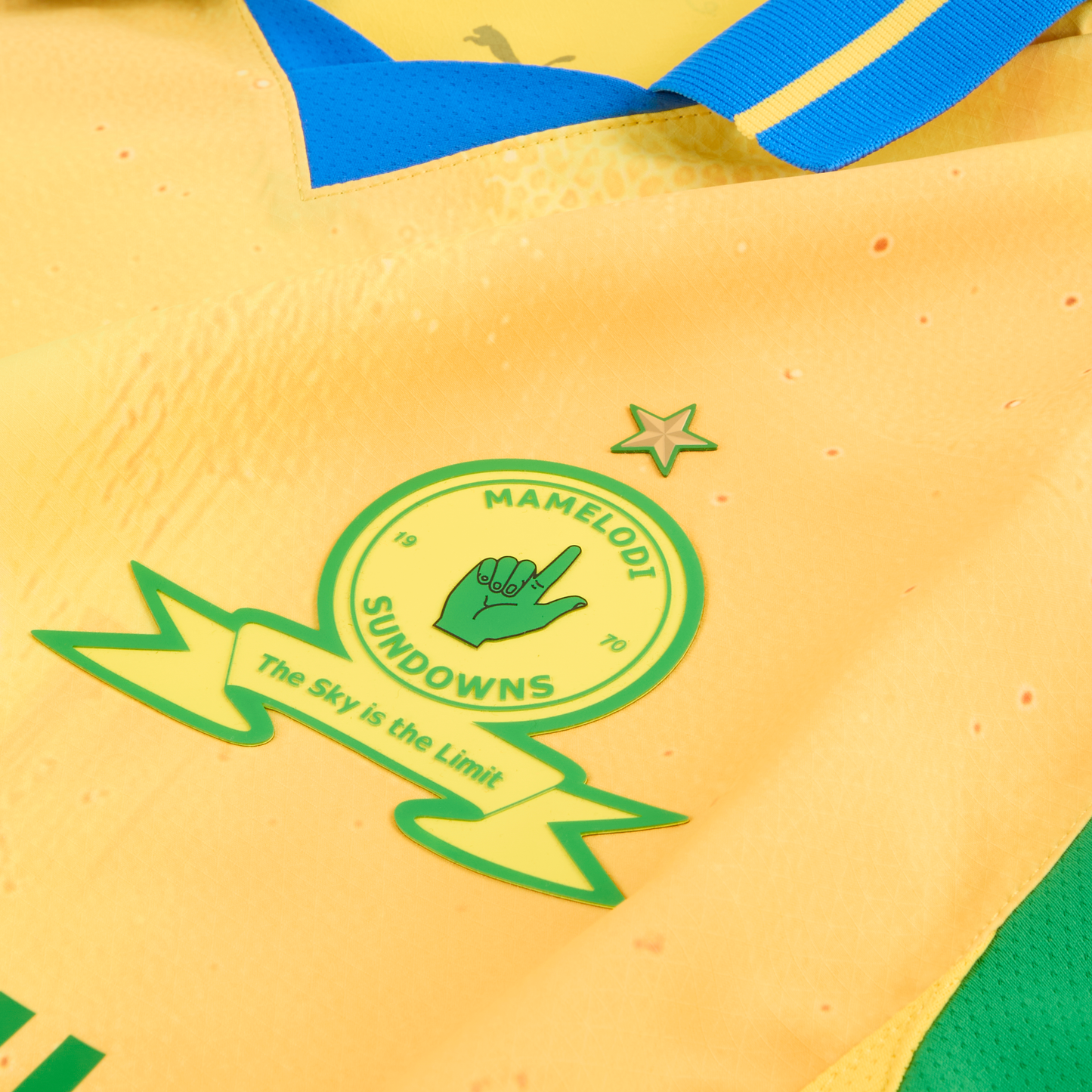Mamelodi Sundowns F.C JERSEY AUTHENTIC [box][Pelé Yellow/Fast Green]