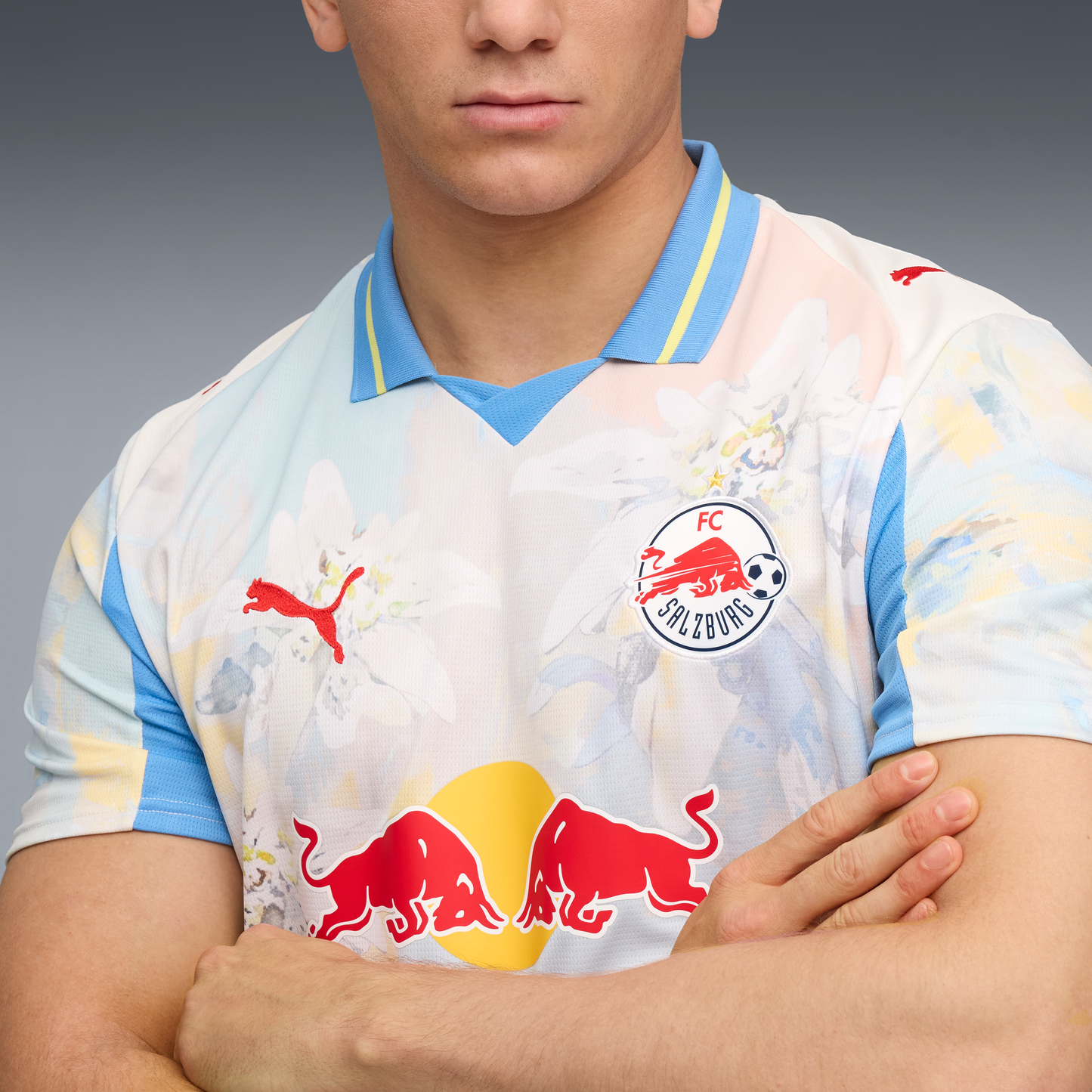 FC Red Bull Salzburg JERSEY REPLICA [Frosted Ivory/PUMA Red]