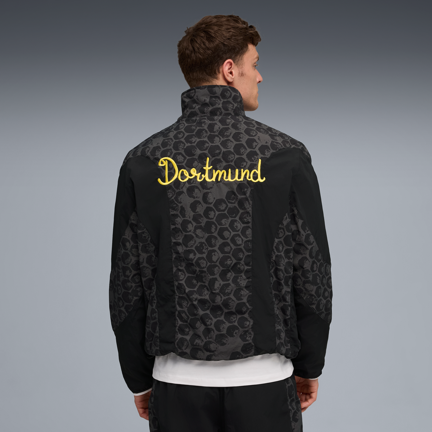 BVB Dortmund REVERSIBLE JACKET [PUMA Black/Faster Yellow]